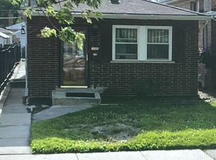 9236 S Parnell Ave, Chicago, IL 60620