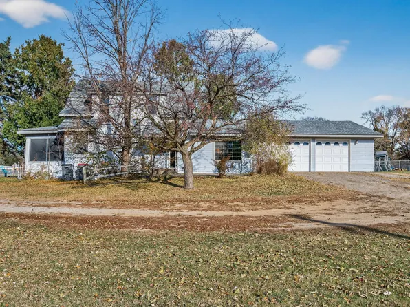 23719 Dewey St NW, Bethel, MN 55005