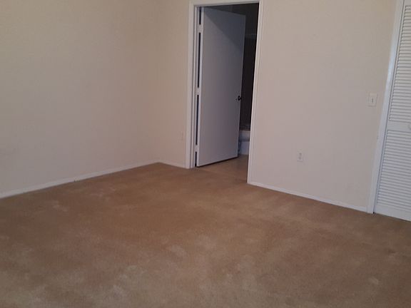 4th image of 7825 Sugar Bend Dr #2