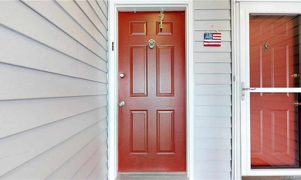2nd image of 1617 Waters Edge Dr #17F