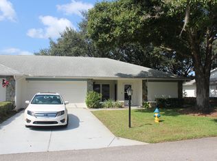 11011 Sandtrap Dr, Port Richey, FL 34668