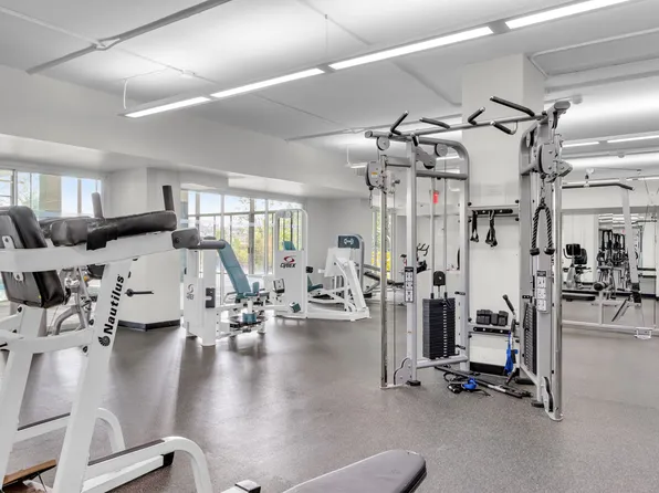 2500 Johnson Avenue image 36 of 53