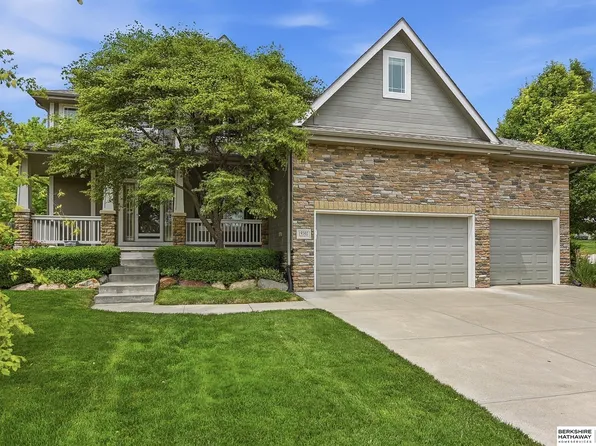 19302 Patterson St, Omaha, NE 68135