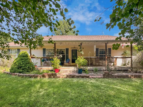 259 Lone Oak Drive, Marshfield, MO 65706