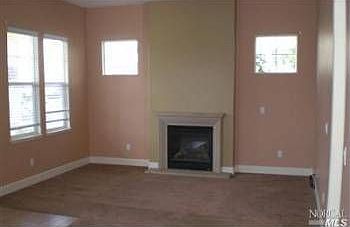 5th image of 1914 Primrose Dr