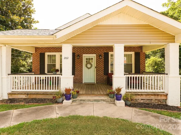 202 S 4th St, Albemarle, NC 28001