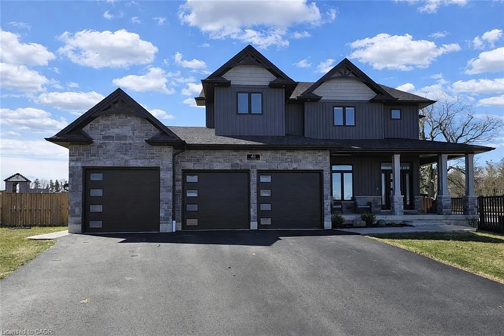 46 Stonebridge Pl photo 1