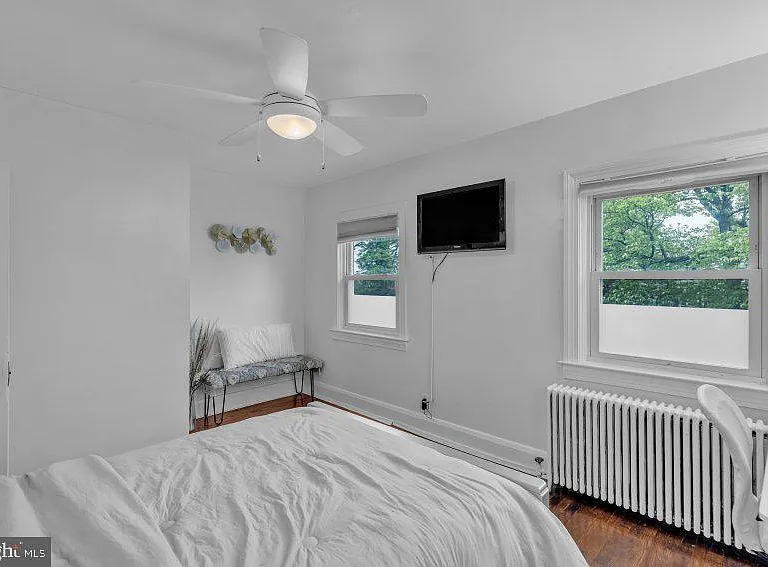 3310 Elbert St — Photo 17