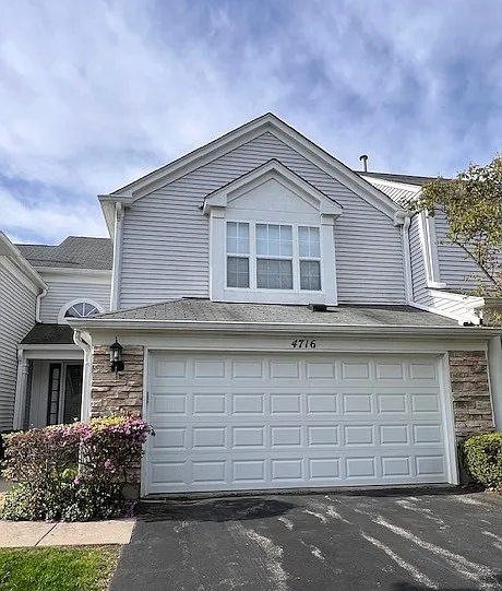 4716 Amber Cir — Photo 1