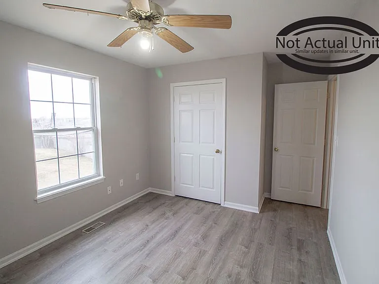 1638 High Quest Cir — Photo 20