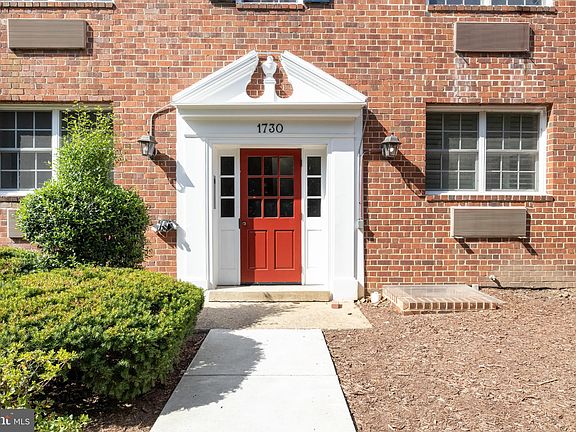 2nd image of 1730 W Abingdon Dr APT 302