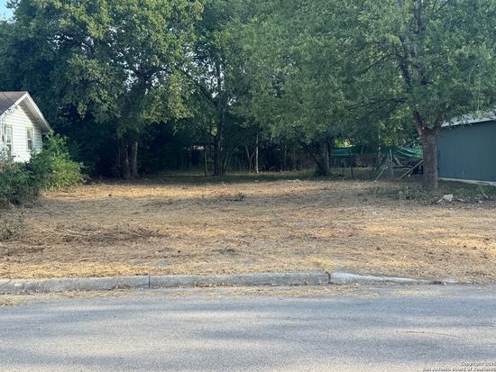 787 yucca LOT 22, San Antonio, TX 78220