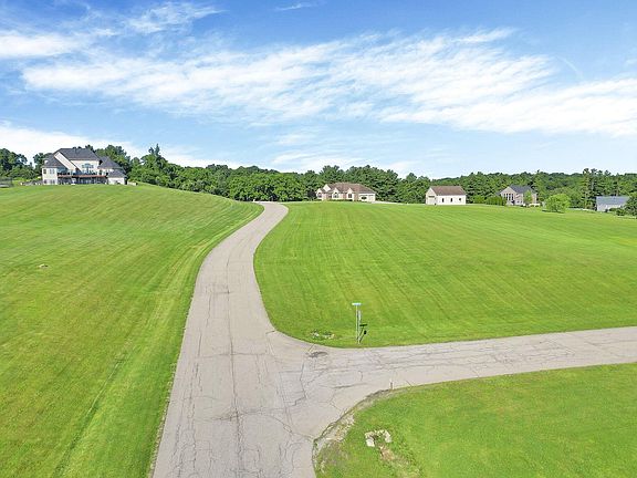 2nd image of 5996 Windy Hills Cir