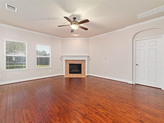 4th image of 8510 Parsons Knoll Dr