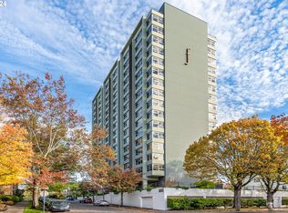 1220 NE 17th Ave APT 3A, Portland, OR 97232