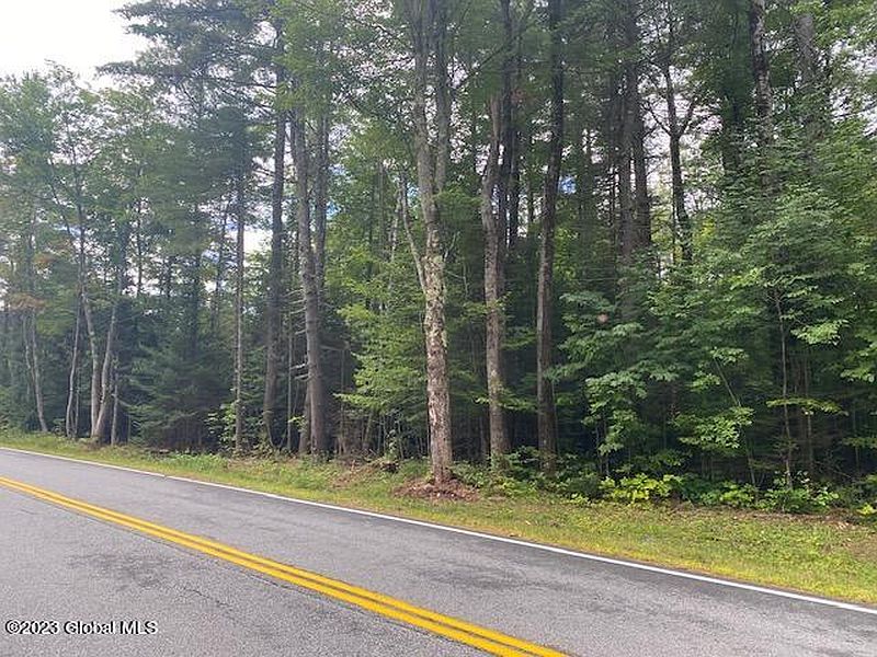 5th image of L 3 South Johnsburg Road