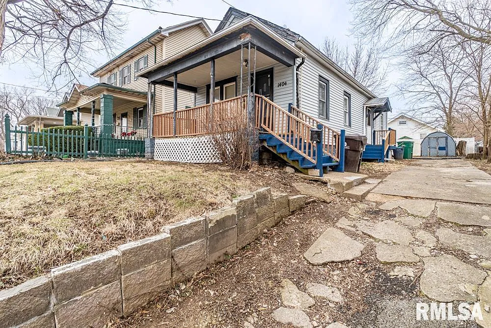 1404 N Bestor St photo 1