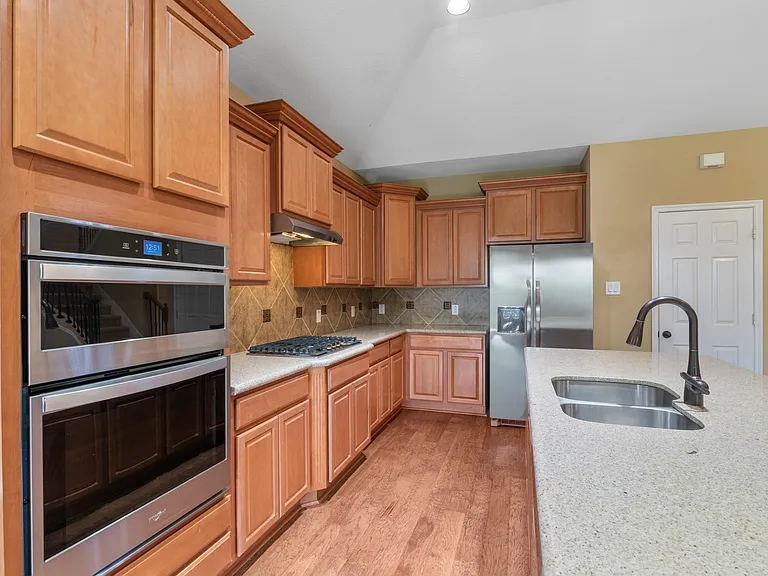 11119 Hayden Falls Dr — Photo 13