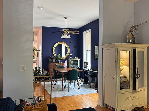 5th image of 1623 W Huron St APT 1F