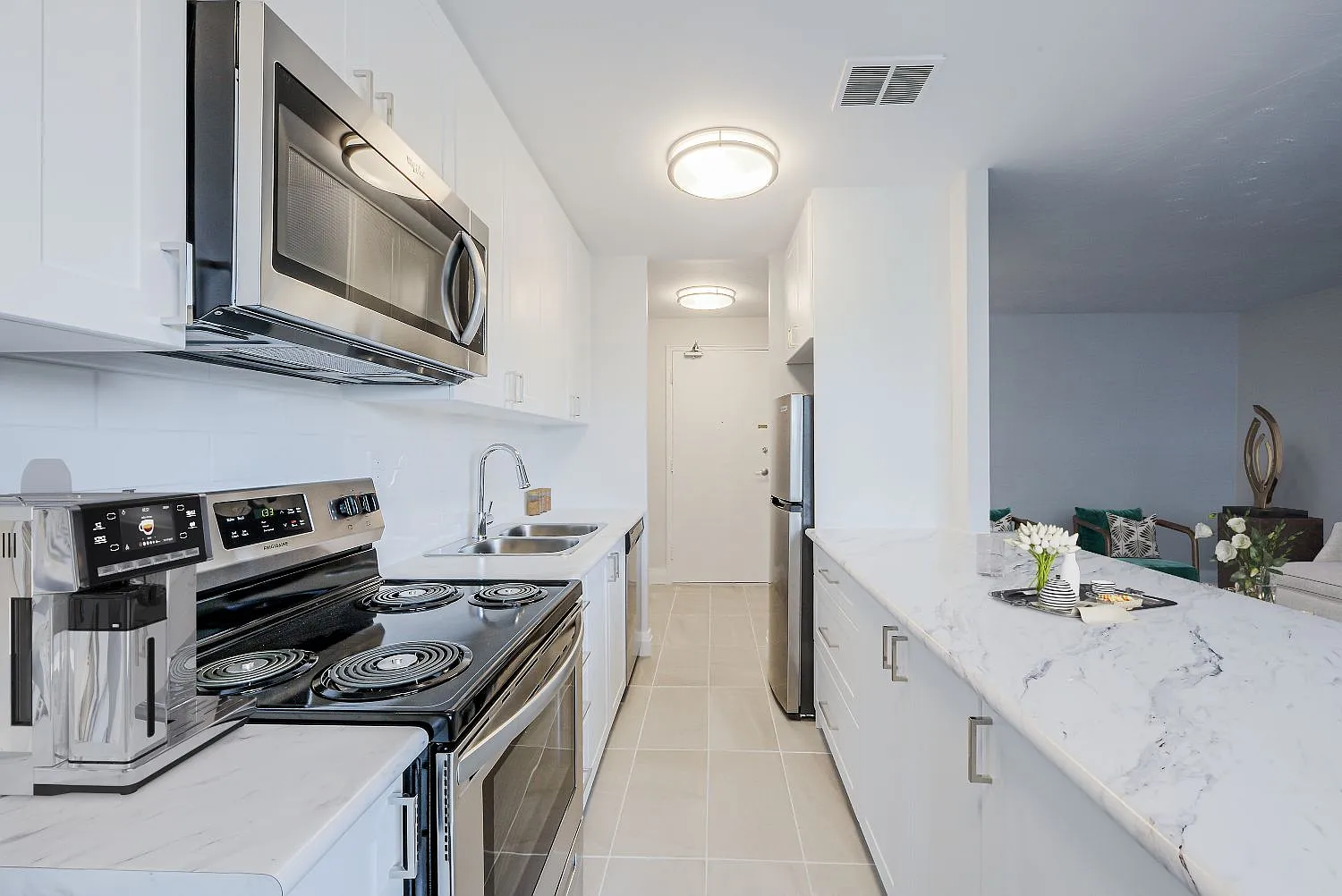 121, 131 Minerva Avenue, 3744 St. Clair Ave. E. — Photo 1