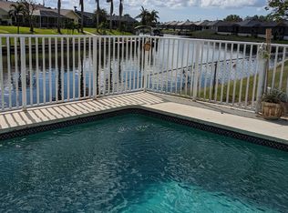 1127 SE 12th Ln, Cape Coral, FL 33990
