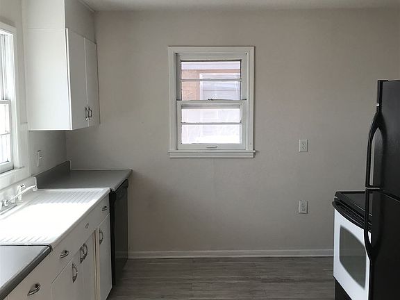 F94E6E25-F63B-4CB3-BE94-57D6D6BC4E82