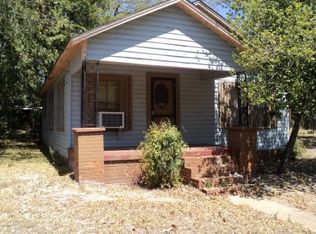 118 W Goliad Ave, Crockett, TX 75835
