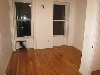 Rented by ZealEstate Group Inc