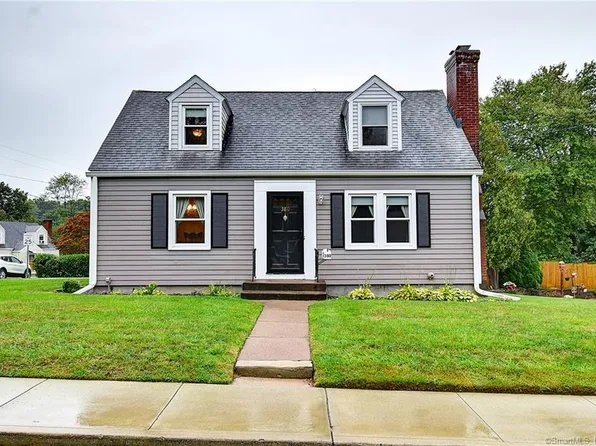 380 Woodbridge Street, Manchester, CT 06042