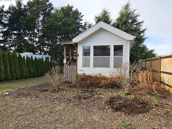 3360 N Highway 101 #3, Depoe Bay, OR 97341