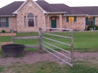 249 County Road 133, Alvin, TX 77511