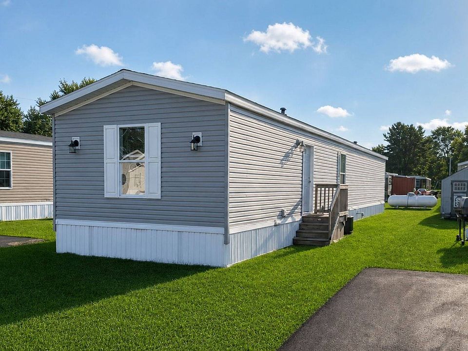 2nd image of 8200 N 1150 W Lot 6-69