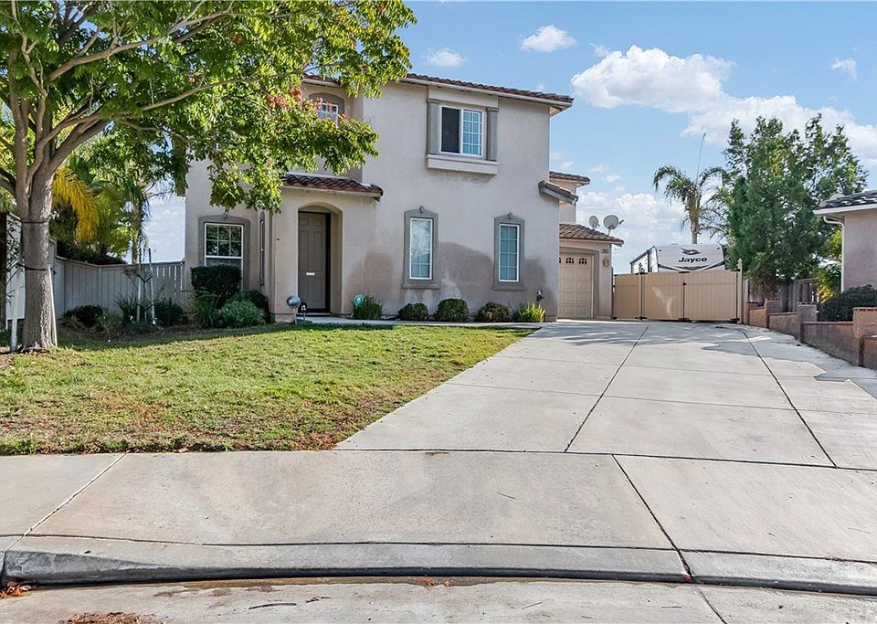 1st image of 23652 Carneros Ct