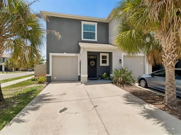 3830 Vignoble Ln, Brandon, FL 33511