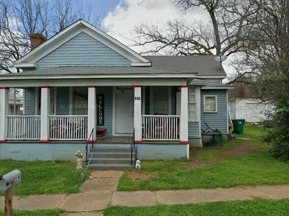 219 W Reagan St, Palestine, TX 75801