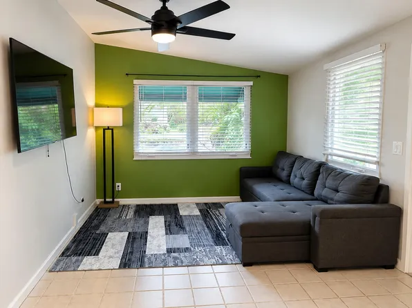 1716 NE 17th Way, Fort Lauderdale, FL 33305