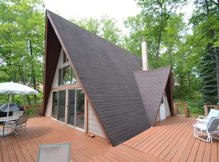 6475 Honey Ln, Johannesburg, MI 49751
