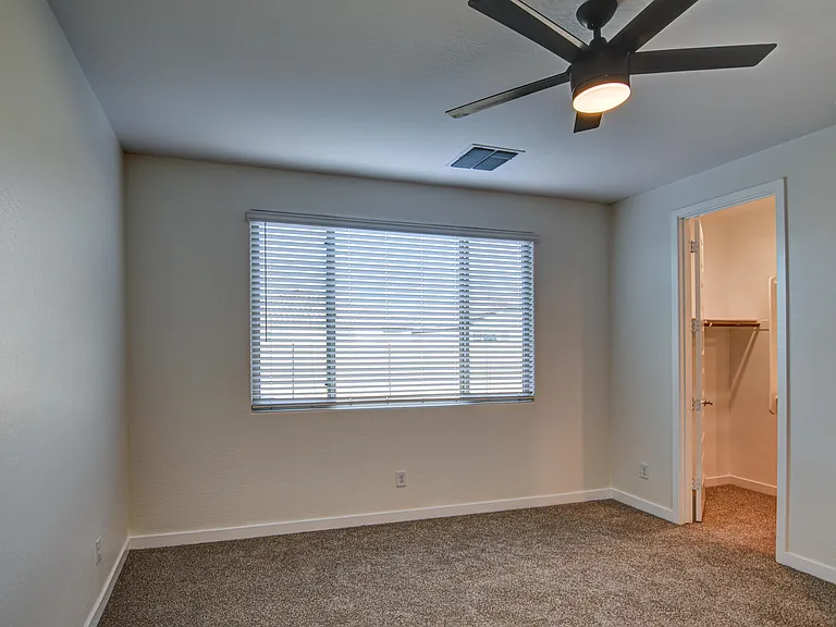 9338 W Heatherbrae Dr — Photo 28