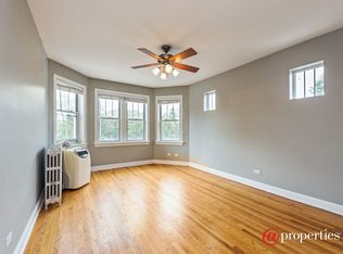 4201 W Addison St #2B, Chicago, IL 60641