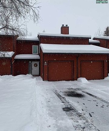 3rd image of 4934 Dartmouth Dr
