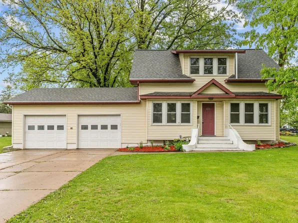 815 2nd Ave NW, Milaca, MN 56353