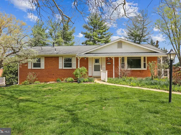 11627 Deborah Dr, Potomac, MD 20854