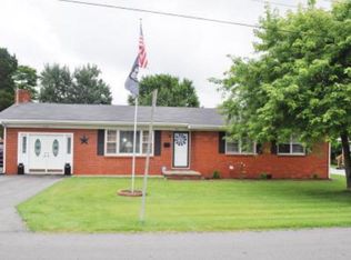 554 Pride Ave, Madisonville, KY 42431