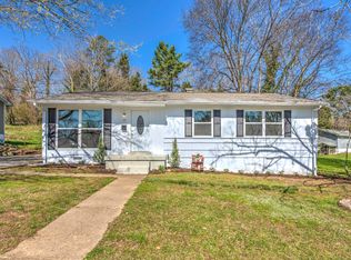 119 Alger Rd, Oak Ridge, TN 37830