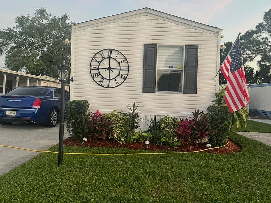 1st image of 810 8th St Lot 4