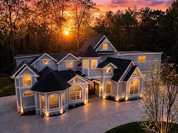 2nd image of 74 Jiles Rd