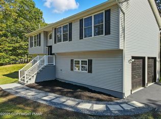 672 Quill Rd, East Stroudsburg, PA 18302