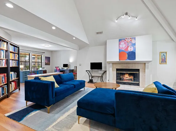 7711 Dutra Bend Dr, Sacramento, CA 95831