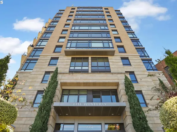2351 NW Westover Rd Unit 803, Portland, OR 97210