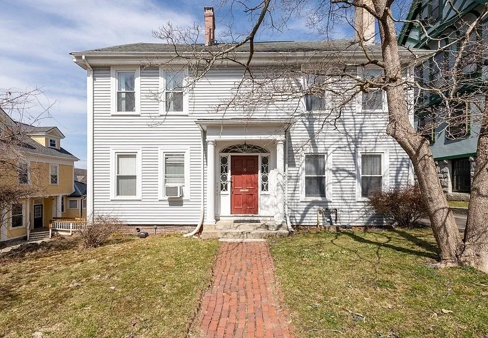 36 Cedar St #1A